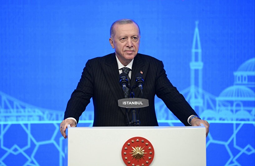 Cumhurbaşkanı Erdoğan’dan kritik uyarı: Çocuklarımızı dijital derebeylerin insafına bırakamayız!