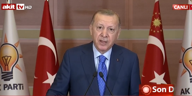 Cumhurbaşkanı Erdoğan müjdeyi verdi: 6 aylık ödemeler ertelendi