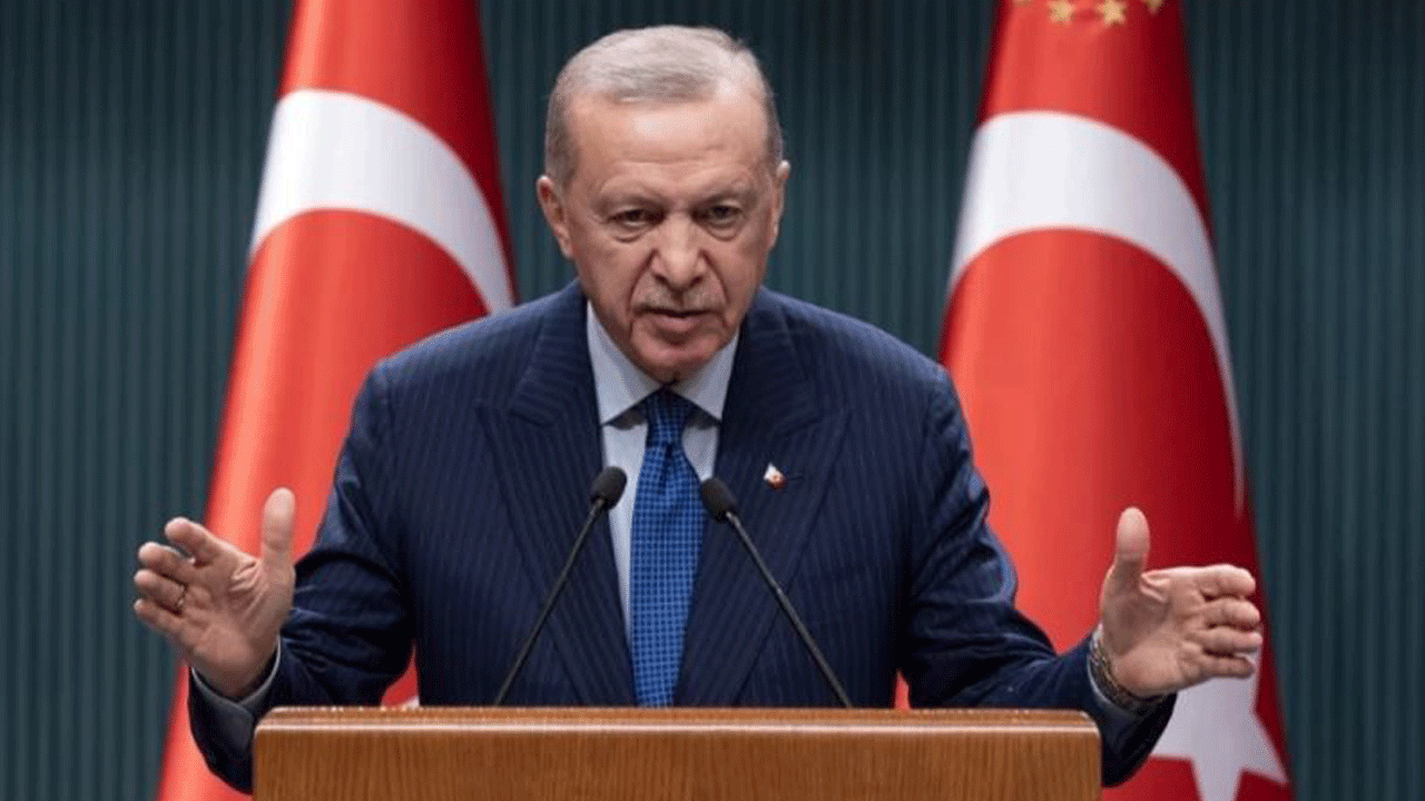 Cumhurbaşkanı Erdoğan'dan Özgür Özel'e 1 milyonluk 'Lan' davası