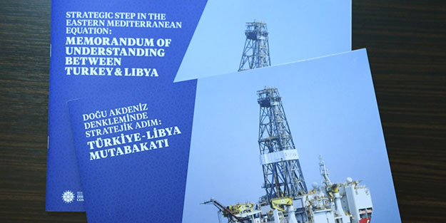 Cumhurbaşkanı Erdoğan’dan Rusya Devlet Başkanı Putin’e “Türkiye-Libya Mutabakatı” kitabı