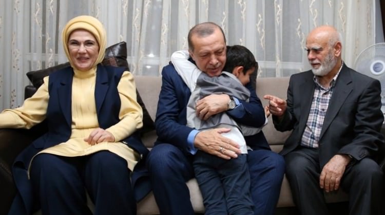 Cumhurbaşkanı Erdoğan'dan şehit çocuğuna maç sözü!