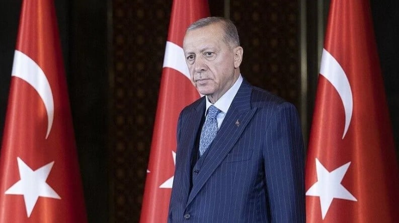 Cumhurbaşkanı Erdoğan'dan şehit polisin ailesine başsağlığı mesajı