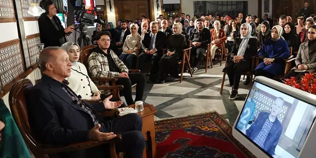 Cumhurbaşkanı Erdoğan'dan TOGG ve SİHA açıklaması: Yeni bir tarih yazıyoruz