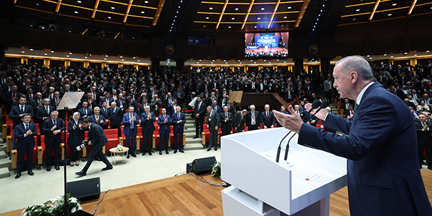 Cumhurbaşkanı Erdoğan'dan yeşil pasaport müjdesi