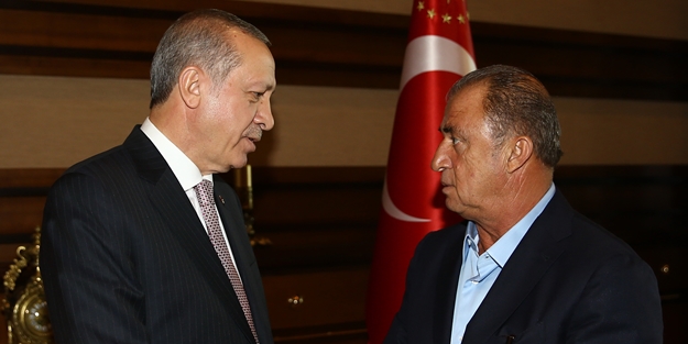 Cumhurbaşkanı Erdoğan Fatih Terim'den rica etti