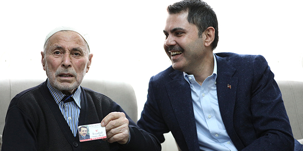 Cumhurbaşkanı Erdoğan'ın 30 yıl önceki kartviziti ortaya çıktı