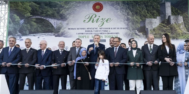 Cumhurbaşkanı Erdoğan'ın katıldığı açılış töreninde gülümseten anlar! 'Dur da bir dur...'