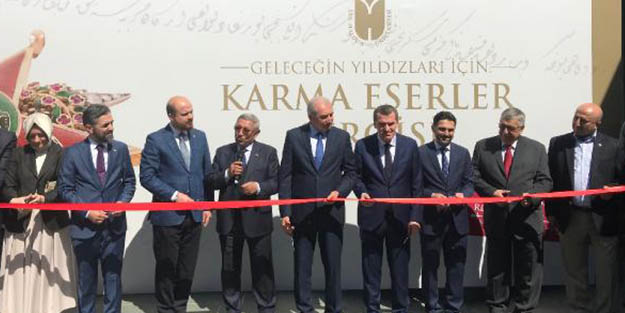 Cumhurbaşkanı Erdoğan'ın kişisel koleksiyonundan da parçaların yer aldığı sergi açıldı!