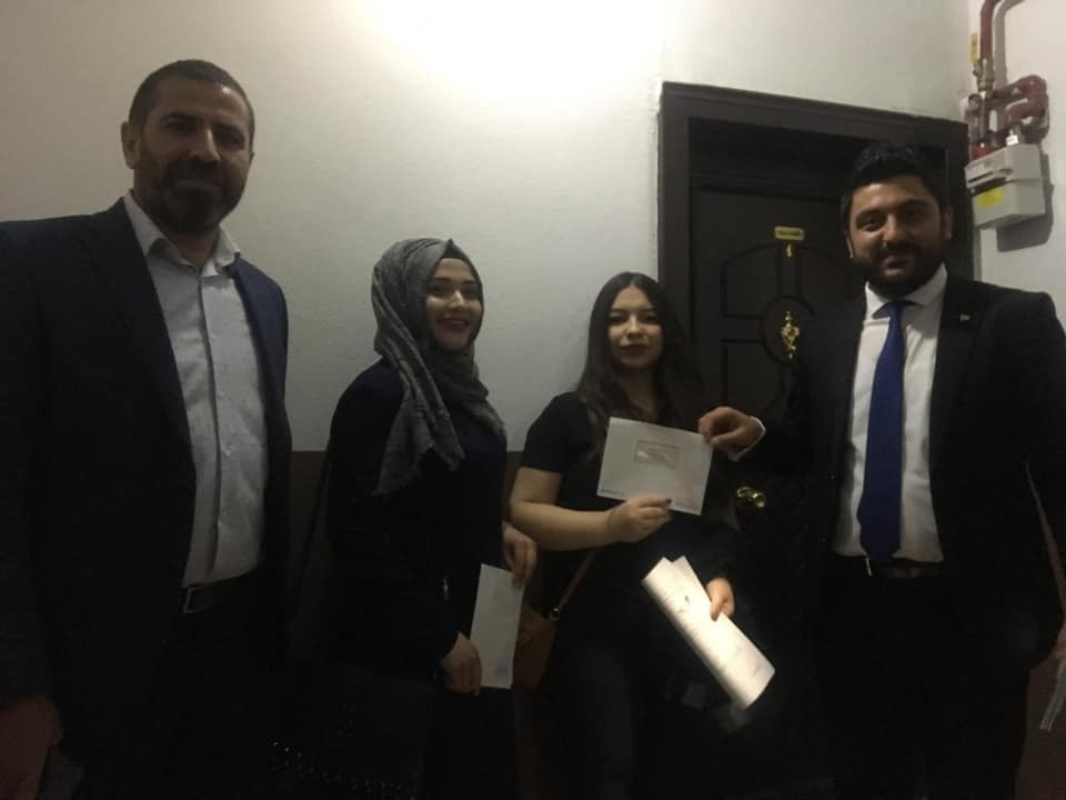 Cumhurbaşkanı Erdoğan’ın mektubu gençlere teslim edildi 