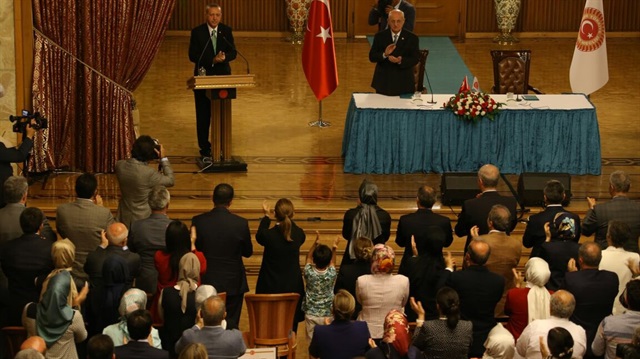 Cumhurbaşkanı Erdoğan'ın meydan okuması ayakta alkışlandı