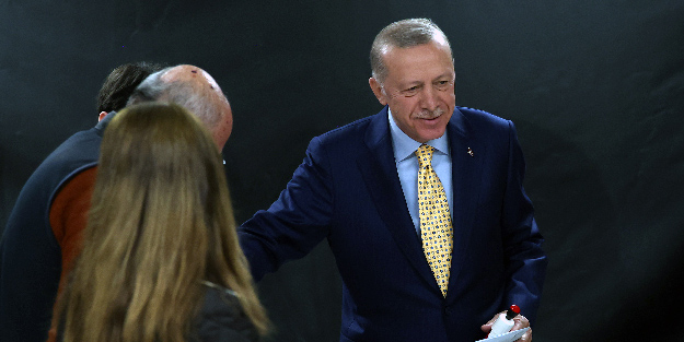 Cumhurbaşkanı Erdoğan'ın sandığından Murat Kurum çıktı