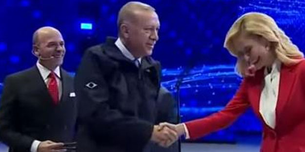 Cumhurbaşkanı Erdoğan'ın Togg'dan iner inmez sorduğu soru ortaya çıktı