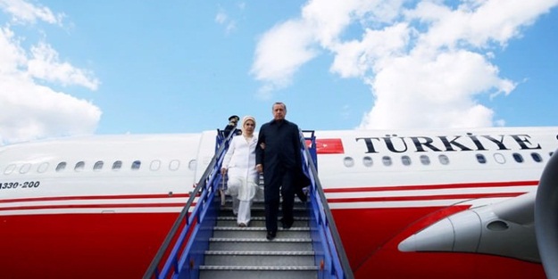 Erdoğan'ın uçağı aniden rota değiştirdi