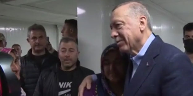 Cumhurbaşkanı Erdoğan'ın ziyareti sırasında duygu dolu anlar yaşandı