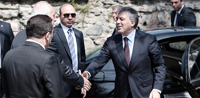 Cumhurbaşkanı Gül’e büyük ilgi