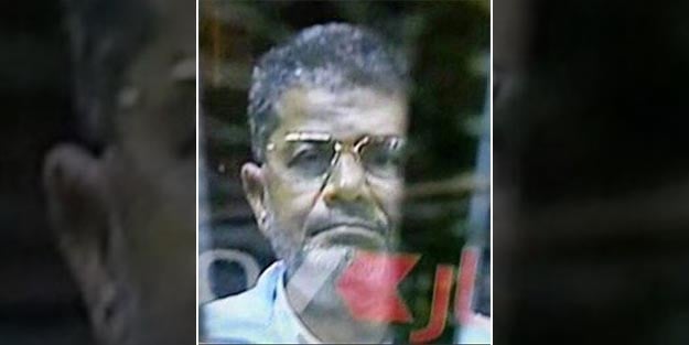 Cumhurbaşkanı Mursi'den uzun süre sonra ilk fotoğraf