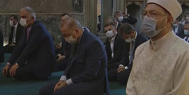 Başkan Erdoğan, cuma namazını Ayasofya Camii'nde kıldı