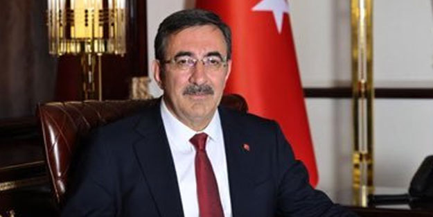 Cumhurbaşkanı Yardımcısı Cevdet Yılmaz'dan kritik açıklama! Ekonomi için tarih verdi