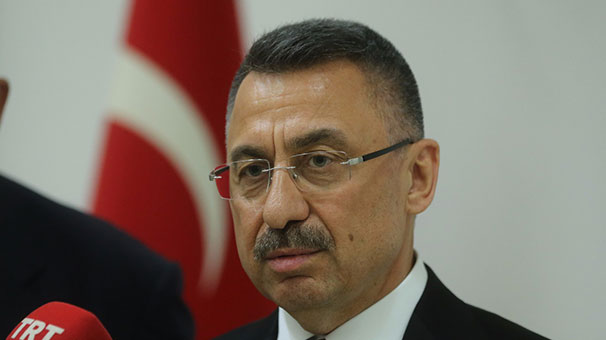 Cumhurbaşkanı Yardımcısı Fuat Oktay'dan şehit ailesine ziyaret