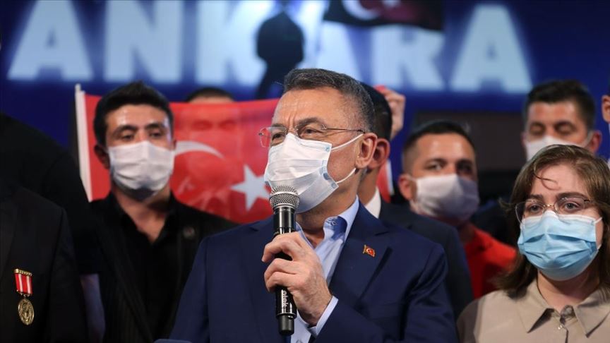 Cumhurbaşkanı Yardımcısı Oktay: Bu ülke 4 yılda her ne yaptı ise o günkü şehitlerimizin kanına borçluyuz