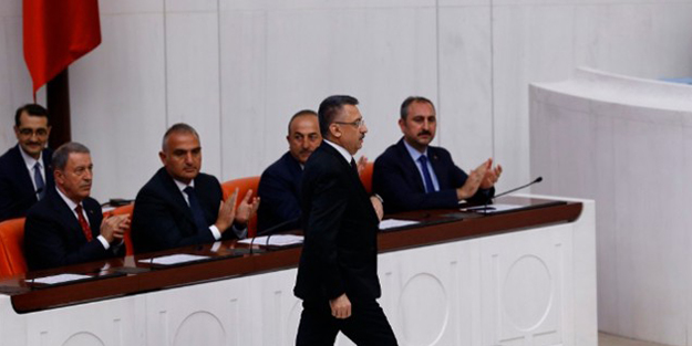 Cumhurbaşkanı Yardımcısı ve bakanlar yemin etti