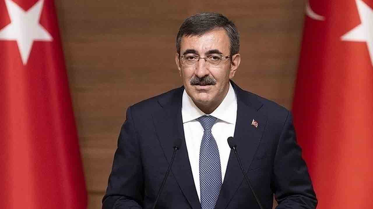 Cumhurbaşkanı Yardımcısı Yılmaz işsizlik rakamlarını değerlendirdi: İşsizlik oranı tek haneli rakamlardaki seyrini 33’ncü aya taşımıştır