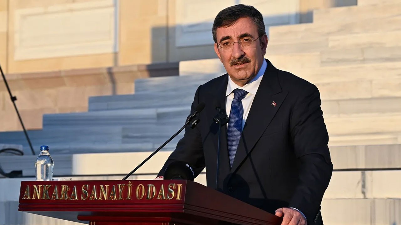 Cumhurbaşkanı Yardımcısı Yılmaz'dan dikkat çeken enflasyon açıklaması