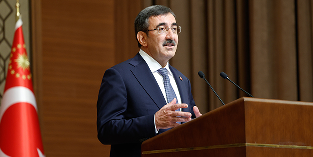 Cumhurbaşkanı Yardımcısı Yılmaz'dan emekli maaşlarına zam açıklaması