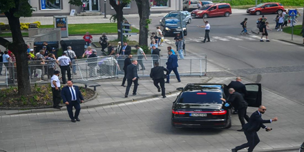 Cumhurbaşkanı Yardımcısı'ndan Slovakya Başbakanı'na geçmiş olsun mesajı