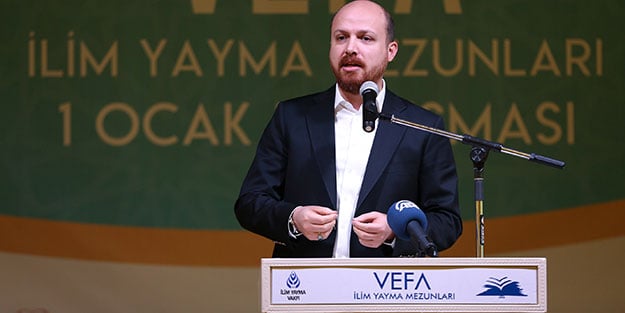 "Cumhurbaşkanımızı kimseye kolay kolay yedirmeyelim!" Bilal Erdoğan’dan 15 Temmuz’un 10. yılında Saraçhane’den tarihi çağrı!
