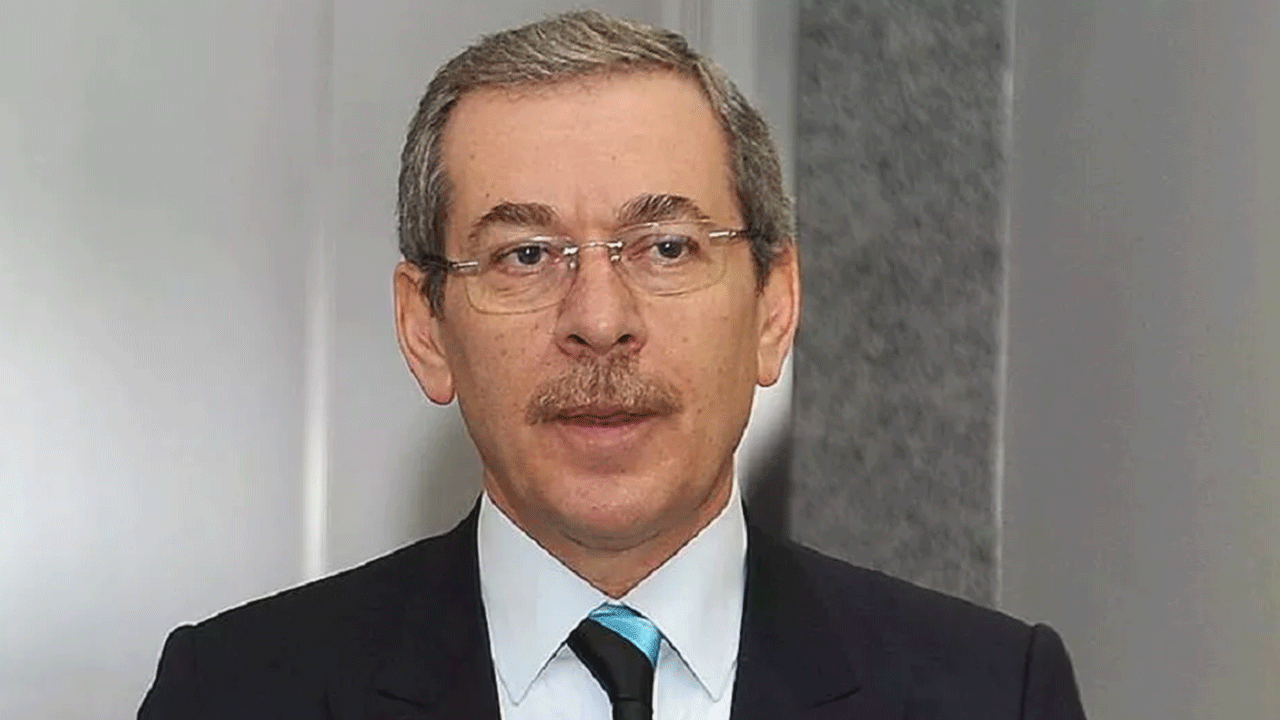 Cumhurbaşkanı'na hakaretler yağdırınca tutuklandı: Abdüllatif Şener'in oğlundan Külliye önünde skandal