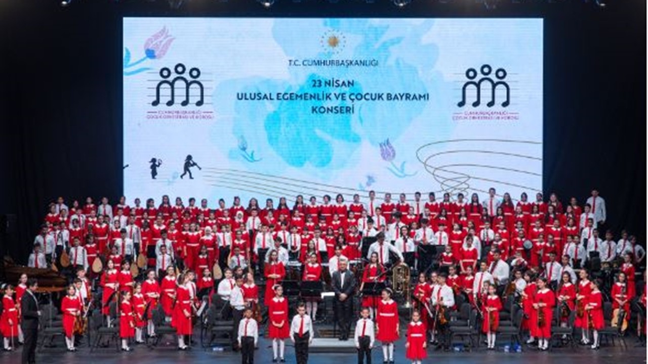 Cumhurbaşkanlığı Çocuk Orkestrası ve Korosu’nun 23 Nisan coşkusu, Muud’da müzikseverlerle buluştu