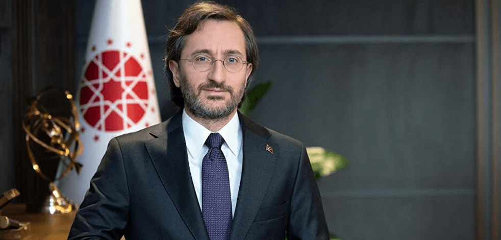 Cumhurbaşkanlığı İletişim Başkanı Altun'dan Ayşe Begüm Onbaşı'ya tebrik