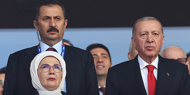 Cumhuriyet Gazetesi’nden alçak manşet! 5 dakika sonra sildiler