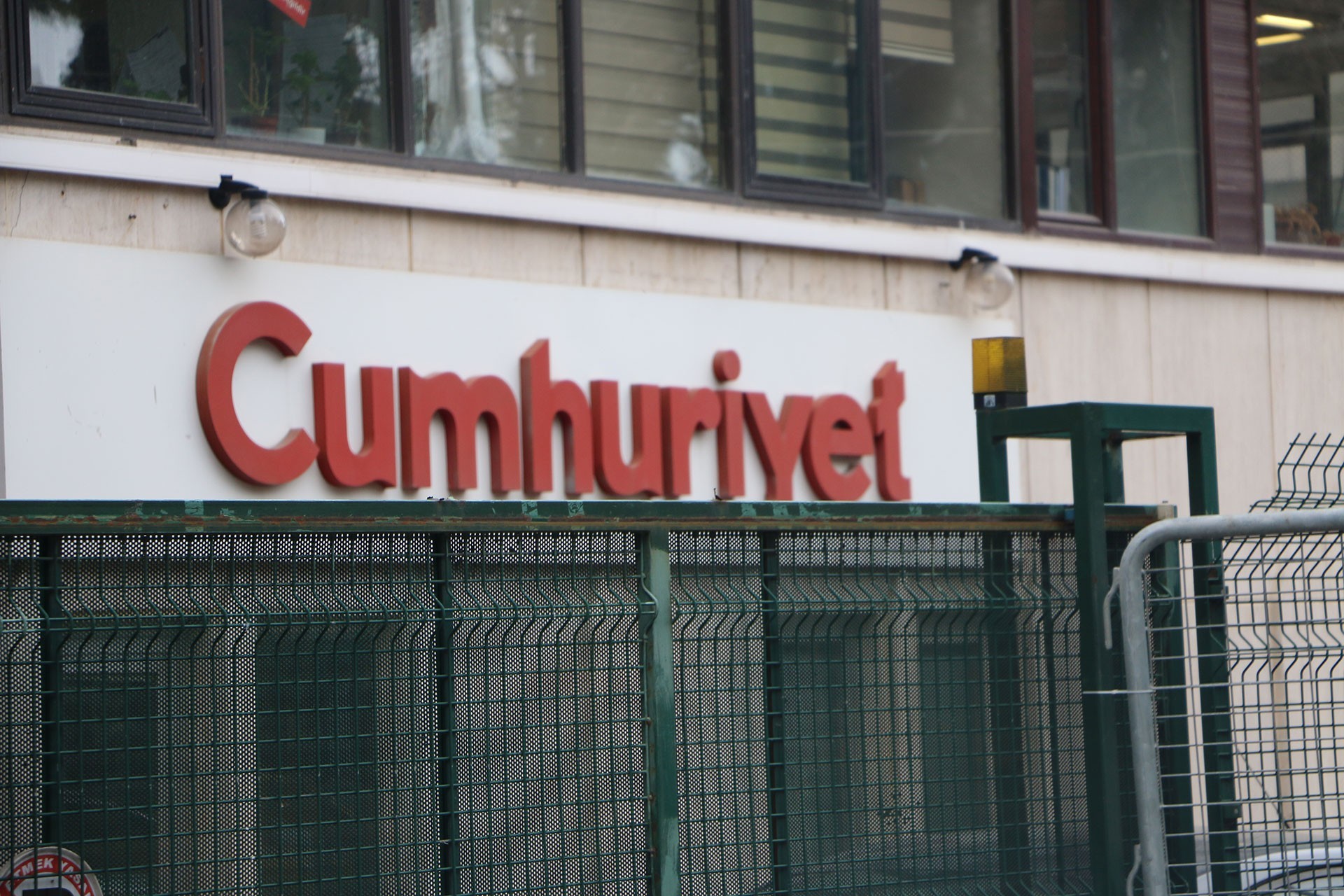 Cumhuriyet hâlâ 28 Şubat kafasında