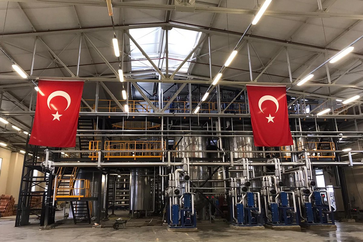 Cumhuriyet tarihinin ilk izinleriyle, Türkiye 50 yıldır enzim ithal ettiği ülkelere ihracat yapıyor