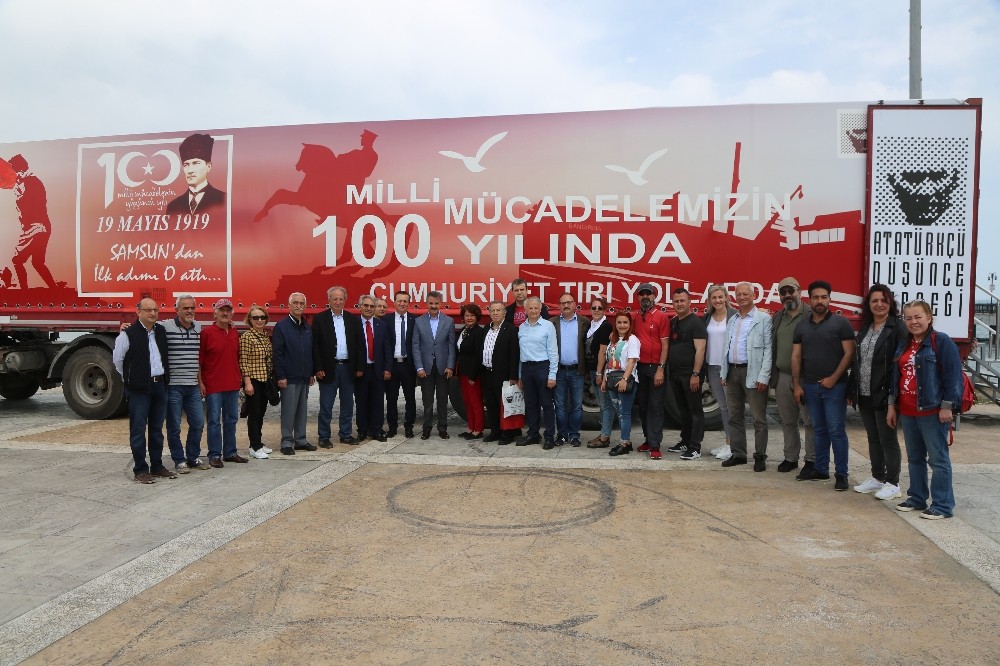 ’Cumhuriyet Tırı’ Atakum’da 