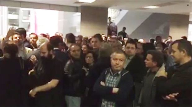 Cumhuriyet yazarı Sabuncu kadın gazeteciyi darp etti