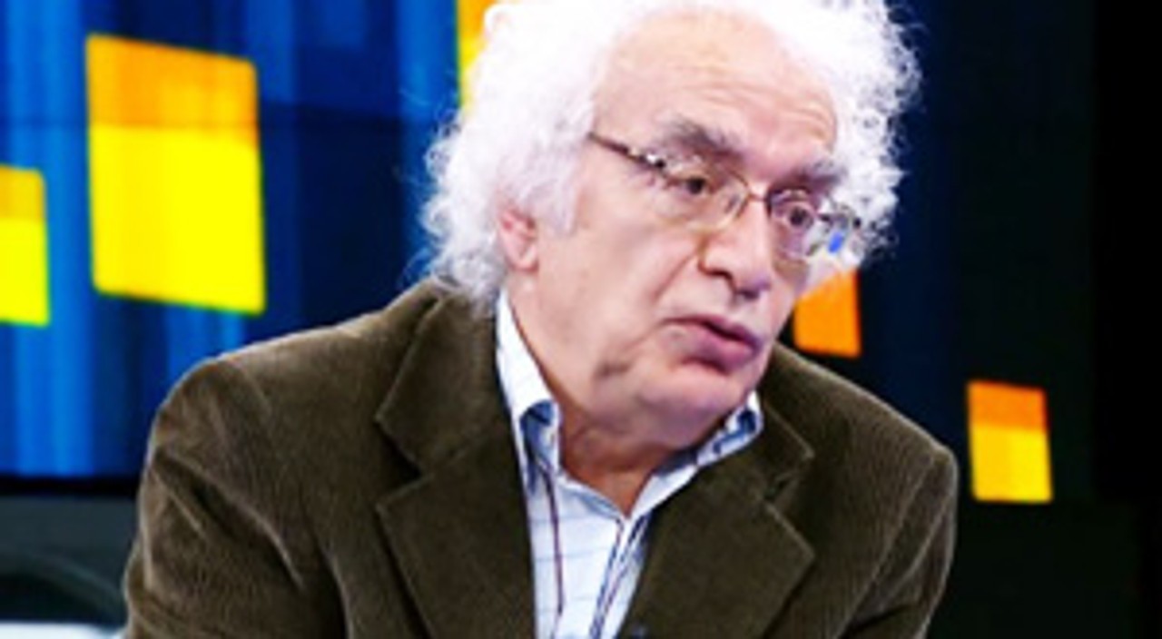 Cumhuriyet yazarından büyük utanmazlık! “Neyin ahlakı ve değeri?” öyle mi, pişkin herif