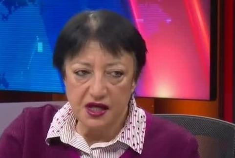 Cumhuriyet yazarından iğrenç yazı! Yuh artık be kadın, yuh