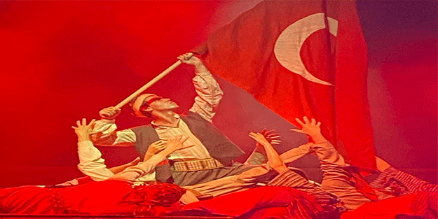 Cumhuriyet'e Doğru Ankara'da sahnelendi!