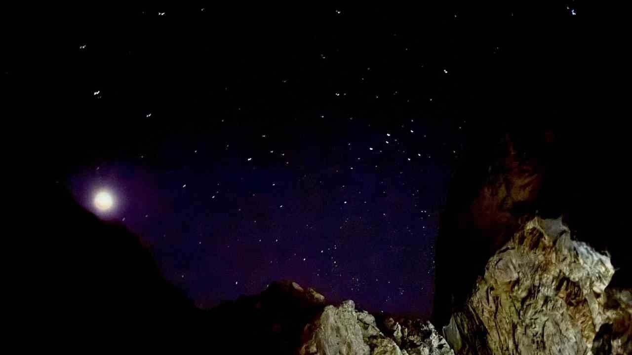 Cumhuriyetin 101. yılında Aladağlar’a çıkan 101 dağcı herkesi şaşırttı: TUSAŞ yazdılar