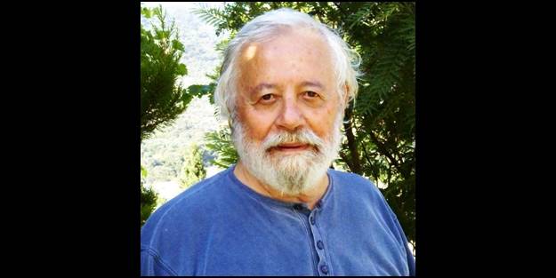 Cumhuriyet'in tercüme özürlü yazarından başörtüsü için küstah çıkış: Kur'an'ı 'yalancı şahit' yapmasınlar