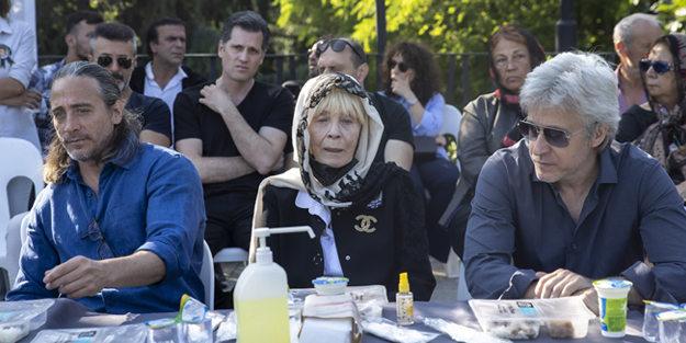 Cüneyt Arkın için Beşiktaş'ta Kur'an-ı Kerim okutuldu