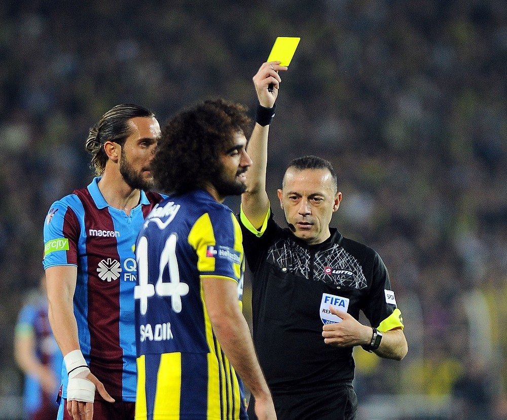 Cüneyt Çakır dün sahada bugün VAR’da 