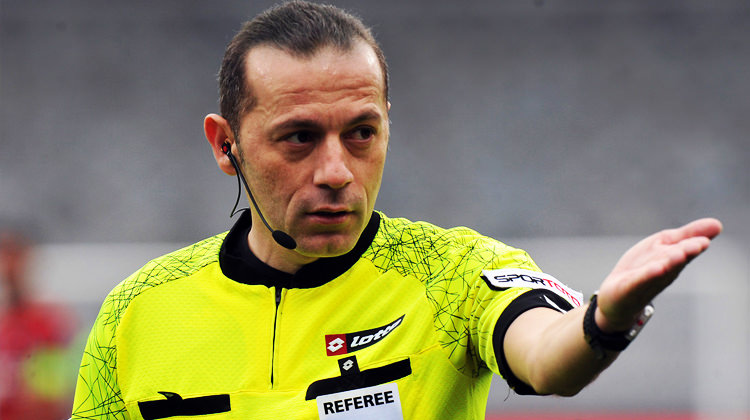 Cüneyt Çakır fena patladı