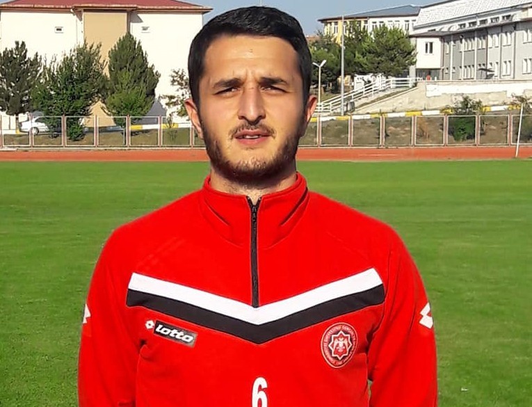 CÜSK, 8 futbolcuyu kadrosuna kattı 