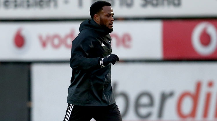 Cyle Larin için ağır sözler! 'Bu karakterde...'