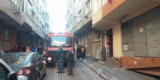 Zeytinburnu’nda yangın!