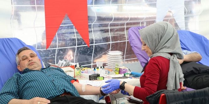 Esenler kanını bağışladı